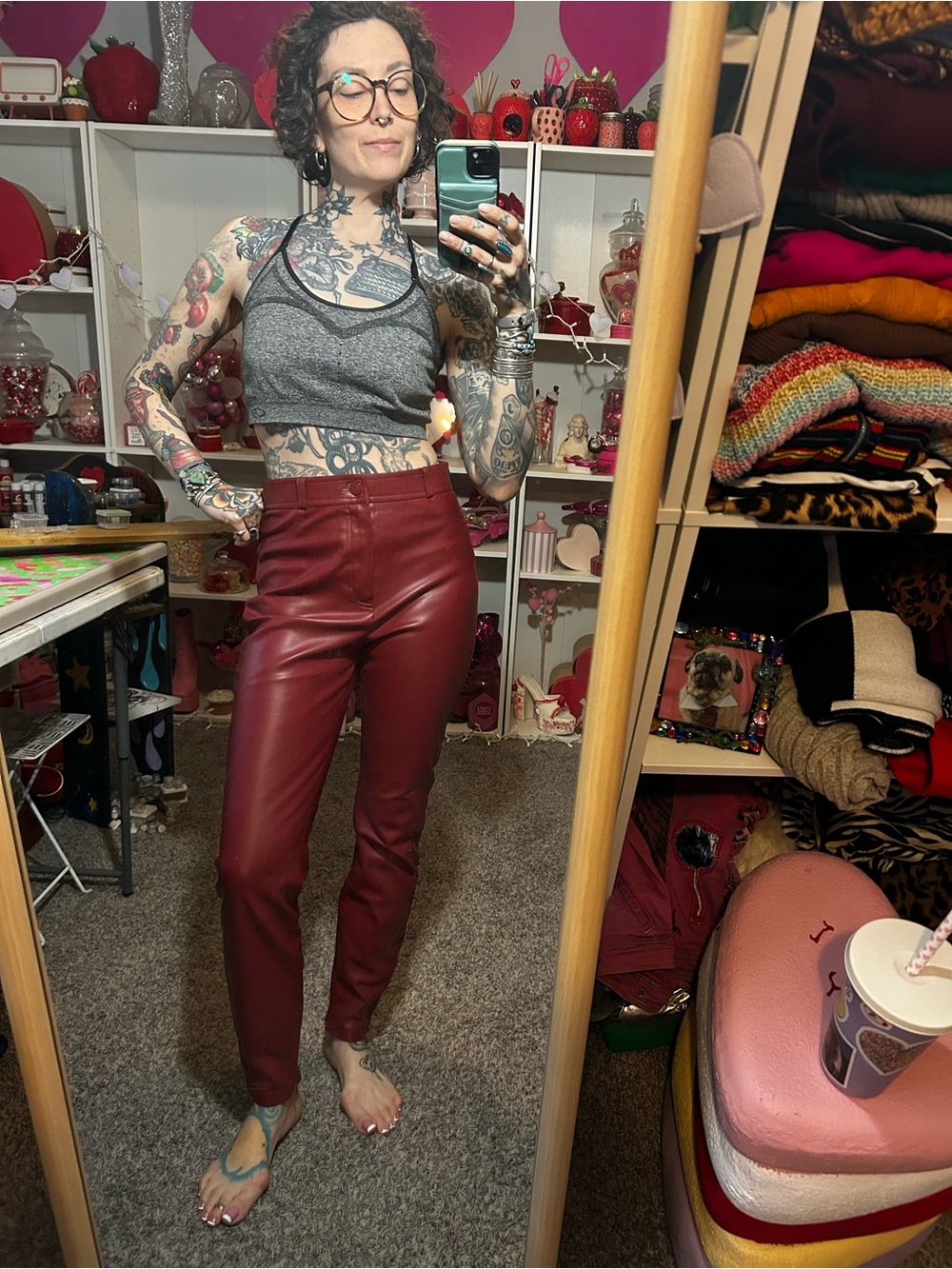 Zara High-Waist Faux Leather Slim Pants in Burgundy size M size 28" - Picture 1 of 5